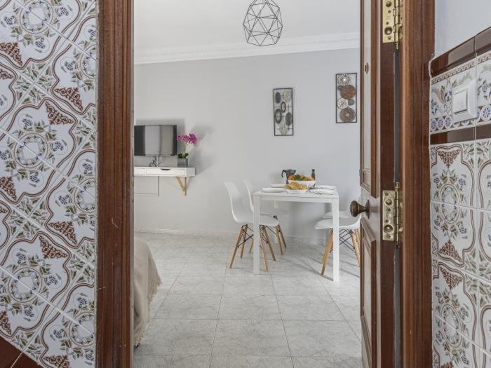Pureza Dreams De Sevilla Oasis En Triana Exterior foto